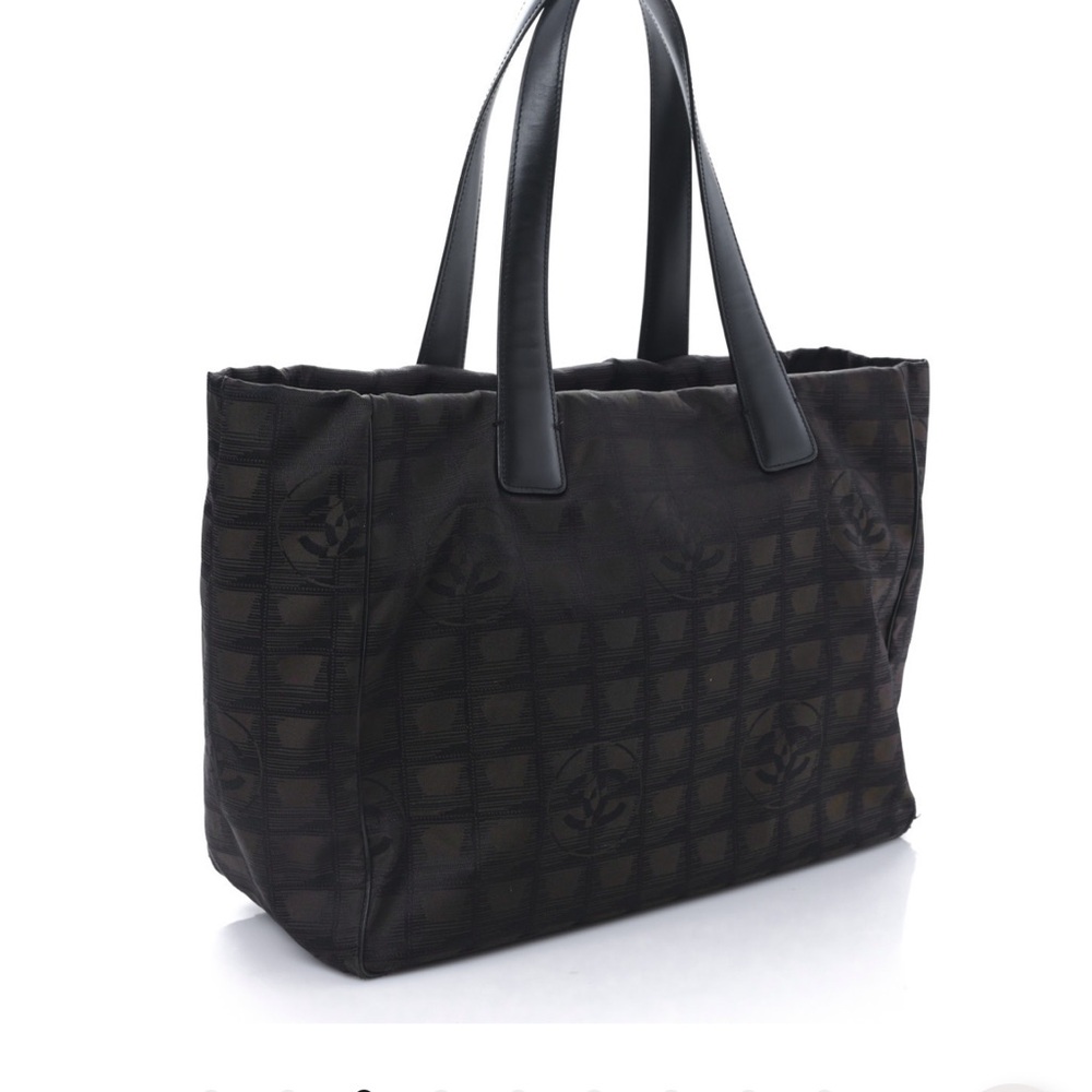 Chanel Ligne Medium, Nylon Travel Tote